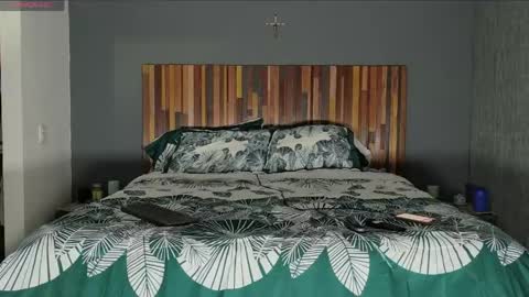 Laura online show from April 2026 03:10:02 AM