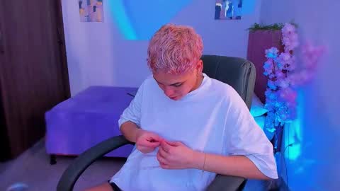 Laura Rose online show from December 2025 06:14:02 PM