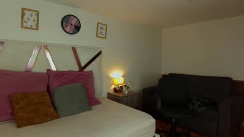 lauraagomezz__ online show from March 2025 02:04:02 AM