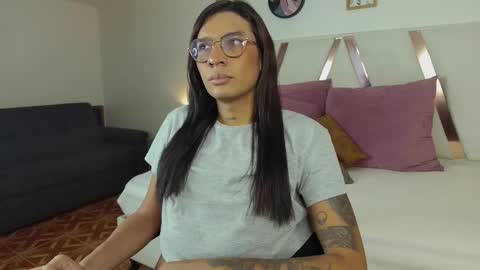 lauraagomezz__ online show from March 2025 07:07:02 PM