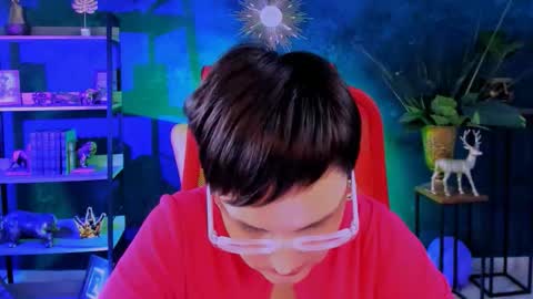 lauradavidsons online show from November 2025 12:28:02 PM