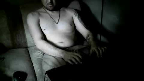 lauradecuada2 online show from April 2026 05:03:02 PM