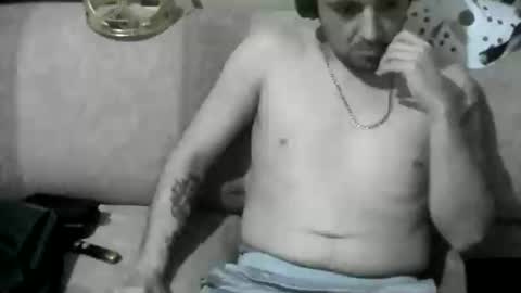 lauradecuada2 online show from April 2026 12:38:02 PM