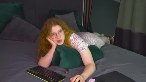 Laura online show from April 2026 08:51:02 AM