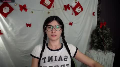 Snapshot of lauradre_ chatting on January 2025 10:16:01 AM Laura online show from January 2025 10:16:01 AM