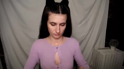Snapshot of lauradre_ chatting on February 2025 10:07:01 AM Laura online show from February 2025 10:07:01 AM