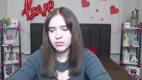 LauraHlot online show from February 2025 12:30:01 AM