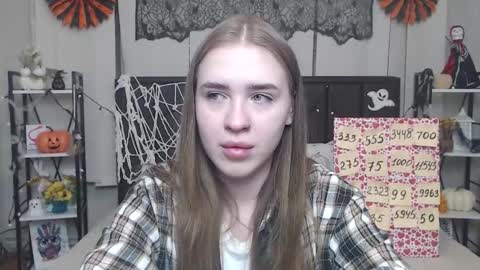 LauraHlot online show from October 2025 05:51:02 PM