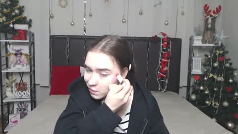 LauraHlot online show from December 2025 08:40:02 AM