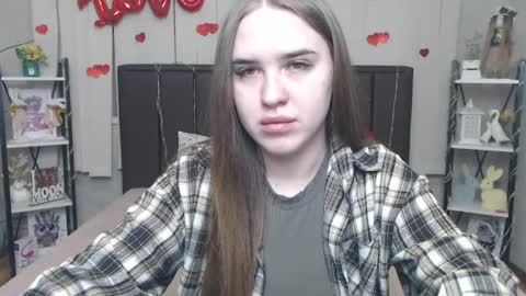 LauraHlot online show from April 2026 05:40:01 PM