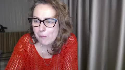 Lauraoven1 online show from January 2025 04:37:01 PM