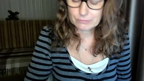 Lauraoven1 online show from October 2025 03:16:01 PM