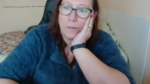 Snapshot of laureanne50 chatting on March 2025 10:34:02 AM laureanne online show from March 2025 10:34:02 AM