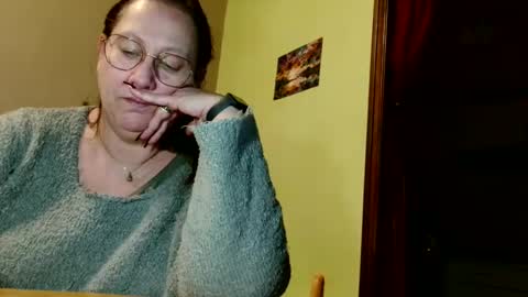 Snapshot of laureanne50 chatting on March 2025 08:07:02 PM laureanne online show from March 2025 08:07:02 PM