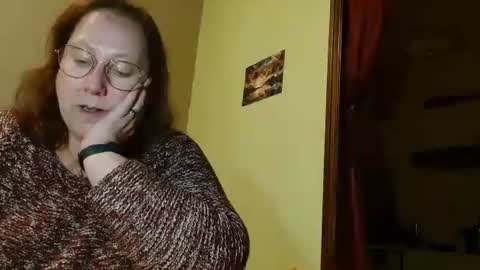 Snapshot of laureanne50 chatting on March 2025 09:13:02 PM laureanne online show from March 2025 09:13:02 PM