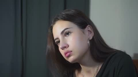 Snapshot of laureencadriel chatting on October 2025 08:48:01 AM Monica online show from October 2025 08:48:01 AM