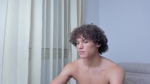 Laureent online show from December 2024 09:40:02 AM