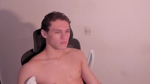 Laureent online show from April 2026 12:52:02 PM