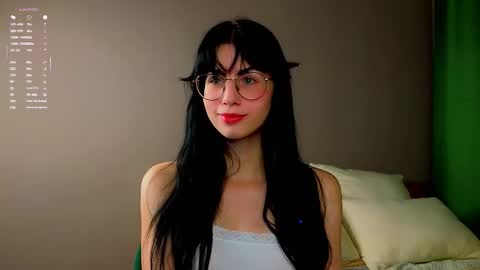 Arline online show from September 2025 11:37:01 AM