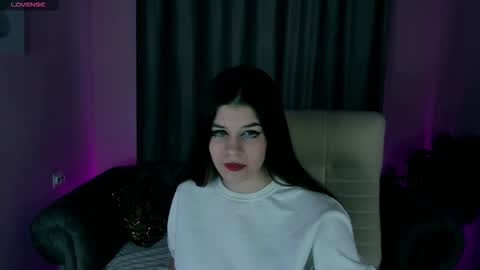 Snapshot of lauren_cook chatting on October 2025 11:32:02 AM Lauren online show from October 2025 11:32:02 AM