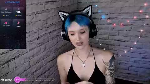 Eva online show from October 2025 12:11:01 PM