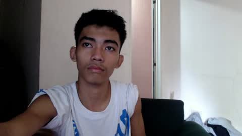 laurence_cuttieguyhere online show from July 2026 04:03:01 AM