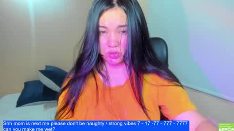 Snapshot of laurengirls1 chatting on December 2024 05:07:02 AM onlyfan laureng7 - 7 laureng2 online show from December 2024 05:07:02 AM
