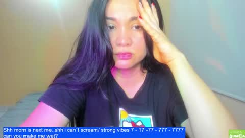 Snapshot of laurengirls1 chatting on January 2025 03:49:02 AM onlyfan laureng7 - 7 laureng2 online show from January 2025 03:49:02 AM