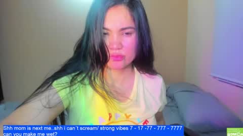 Snapshot of laurengirls1 chatting on January 2025 02:43:02 AM onlyfan laureng7 - 7 laureng2 online show from January 2025 02:43:02 AM
