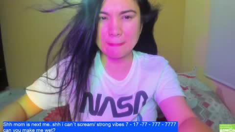 Snapshot of laurengirls1 chatting on January 2025 05:13:01 AM onlyfan laureng7 - 7 laureng2 online show from January 2025 05:13:01 AM