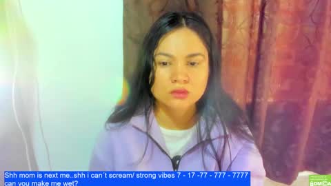 Snapshot of laurengirls1 chatting on February 2025 11:49:01 AM onlyfan laureng7 - 7 laureng2 online show from February 2025 11:49:01 AM