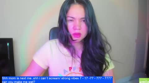 Snapshot of laurengirls1 chatting on February 2025 02:16:02 PM onlyfan laureng7 - 7 laureng2 online show from February 2025 02:16:02 PM