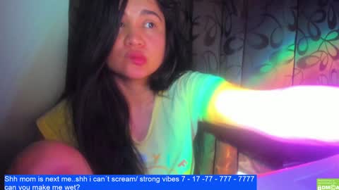 Snapshot of laurengirls1 chatting on February 2025 01:43:01 AM onlyfan laureng7 - 7 laureng2 online show from February 2025 01:43:01 AM