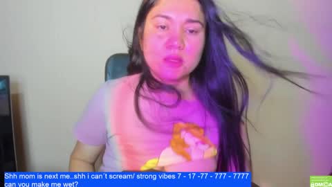 Snapshot of laurengirls1 chatting on March 2025 04:38:02 PM onlyfan laureng7 - 7 laureng2 online show from March 2025 04:38:02 PM