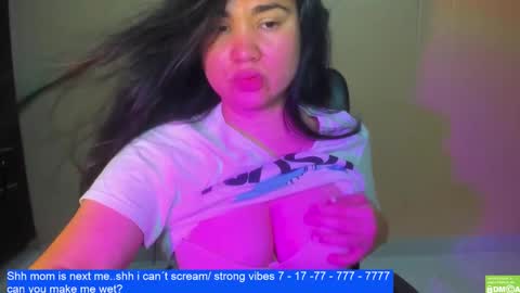 Snapshot of laurengirls1 chatting on March 2025 04:25:01 PM onlyfan laureng7 - 7 laureng2 online show from March 2025 04:25:01 PM