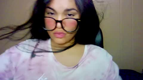 Snapshot of laurengirls1 chatting on September 2025 02:33:01 AM onlyfan laureng7 - 7 laureng2 online show from September 2025 02:33:01 AM