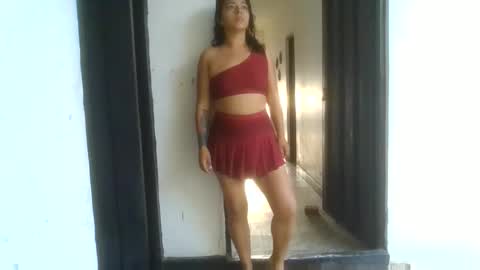 laurenhot94 online show from October 2025 11:52:02 AM