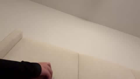 laurenivy online show from April 2026 04:13:02 AM