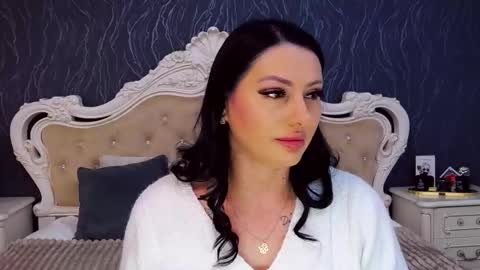 Laura online show from January 2026 09:24:02 AM