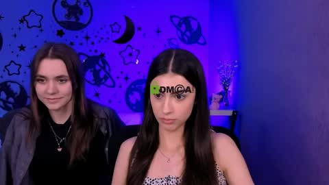 Laure online show from April 2026 12:39:01 PM