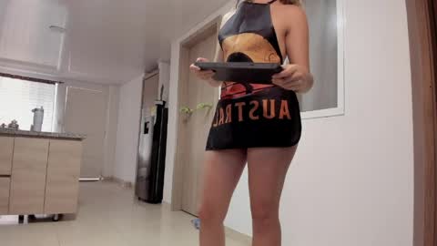 laurenn_111 online show from June 2026 07:20:01 PM