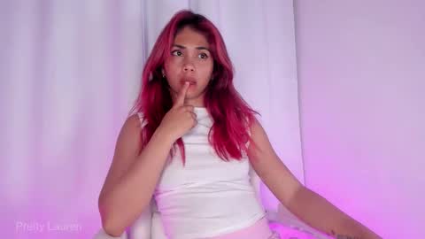 Lauren online show from April 2026 02:33:02 AM