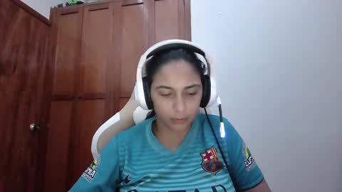 Laurent online show from December 2024 03:48:01 AM