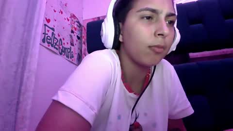 Laurent online show from January 2025 05:43:02 AM