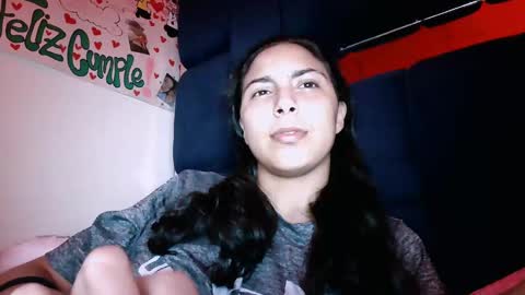 Laurent online show from January 2025 04:51:02 AM