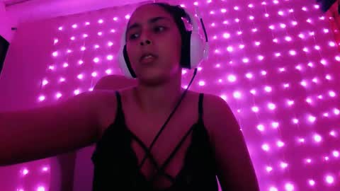 Laurent online show from February 2025 06:13:01 AM