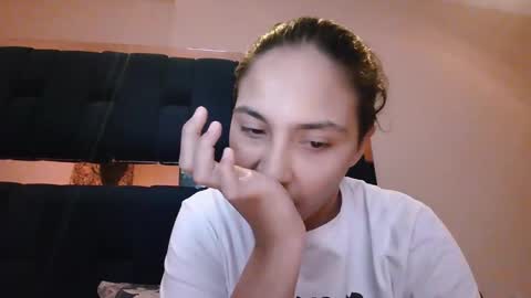 Laurent online show from February 2025 12:03:01 AM