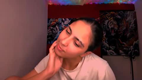 Laurent online show from October 2025 04:11:01 AM