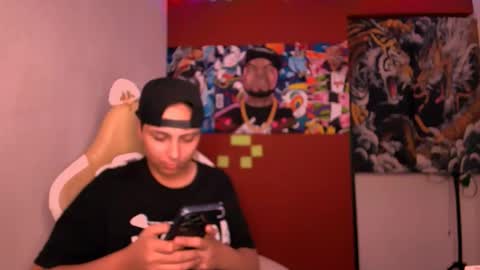 Laurent online show from October 2025 04:01:02 AM