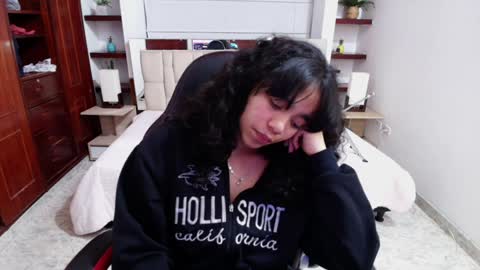 laurent online show from December 2024 05:14:02 AM